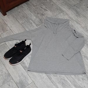 2x Gray RBX active cold shoulder sweatshirt